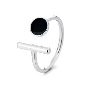Anel Essência Minimalista com detalhe preto